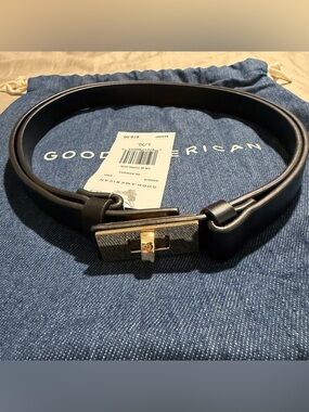 Good American Black Faux Leather Belt with Gold Turn-Lock Accent L/XL or smaller